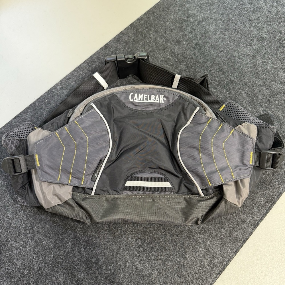 CamelBak FlashFlo Hydration Waist Pack Gray Black Hiking Running Hip Pack‎